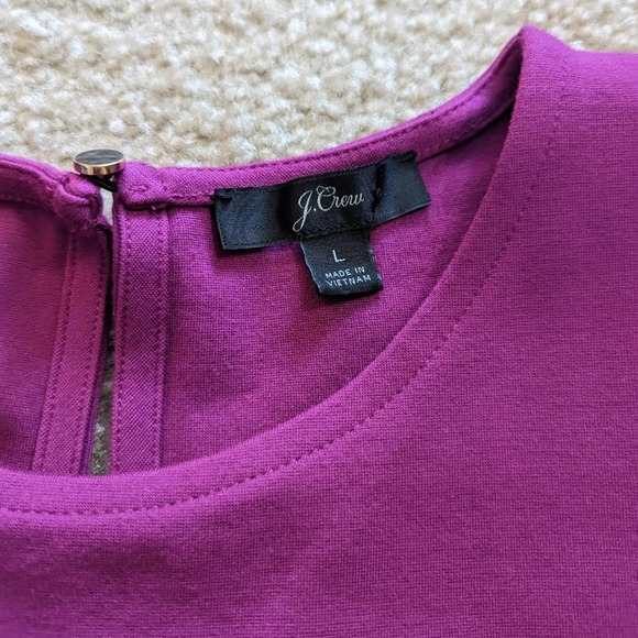 JCrew Short Sleeve Blouse Keyhole Back Large EUC Magenta - Picture 3 of 4